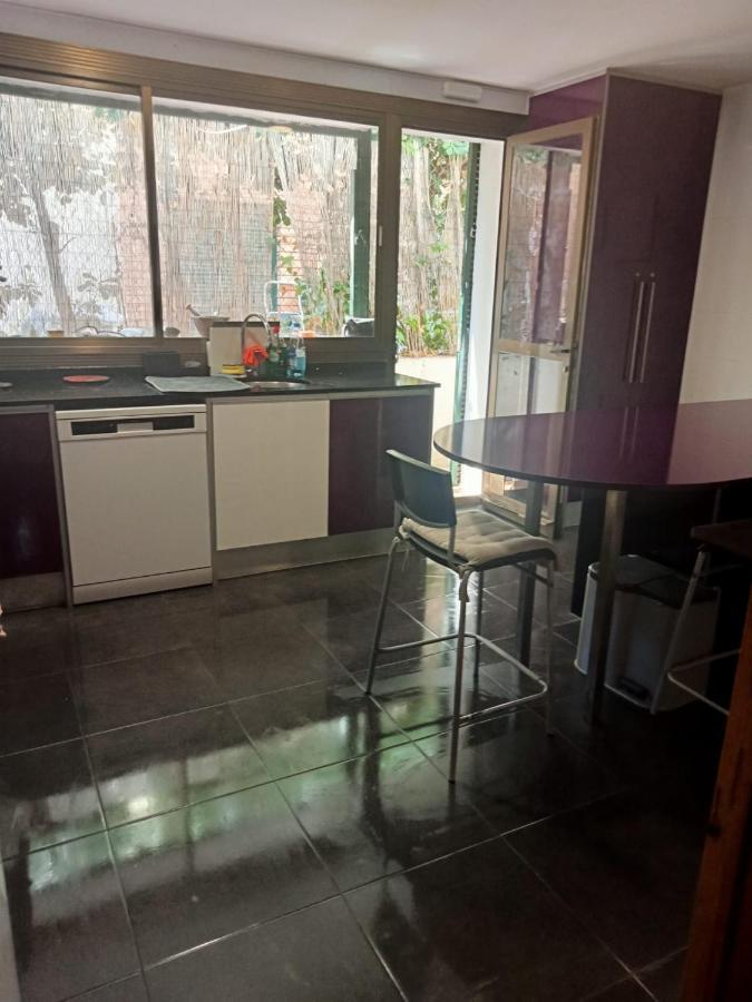 Apartamento - Jardin En Playa San Sebastian Сиджес Экстерьер фото